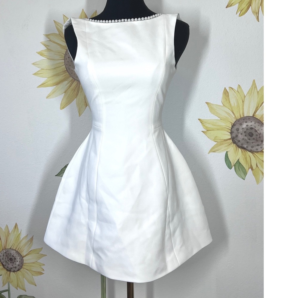 Babyboo Carrie Mini Dress Ivory White Pearl Trim Low Back XS NEW